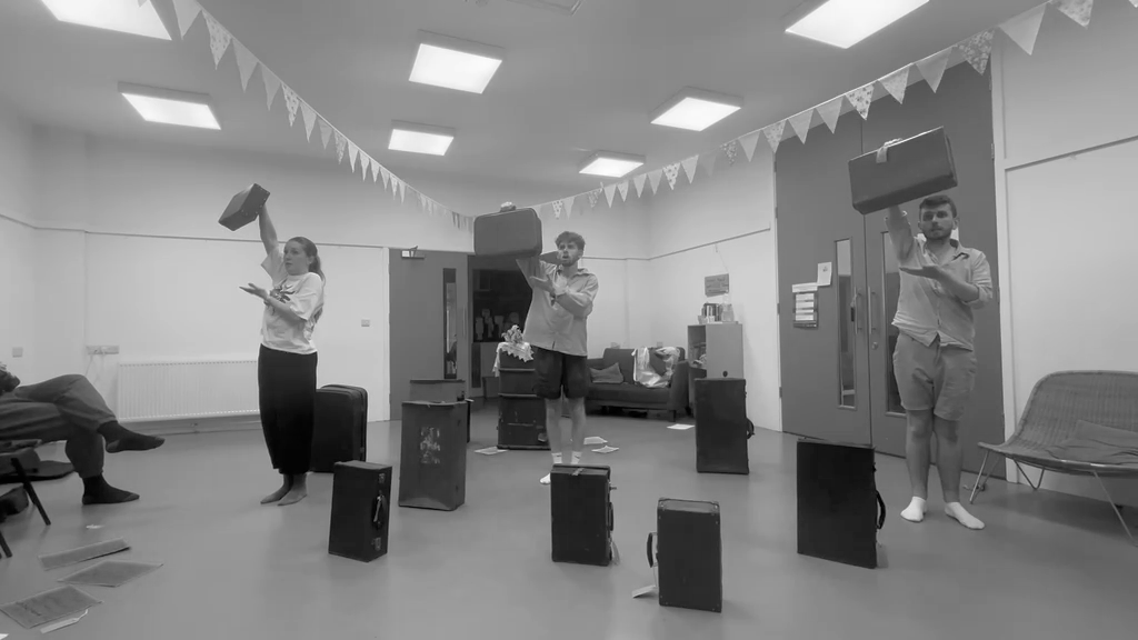 physical-theatre-suitcases